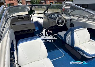 Bayliner (US) Bayliner (US) Bowrider 215 Motorbåt 2005, med Mercruiser motor, Tyskland