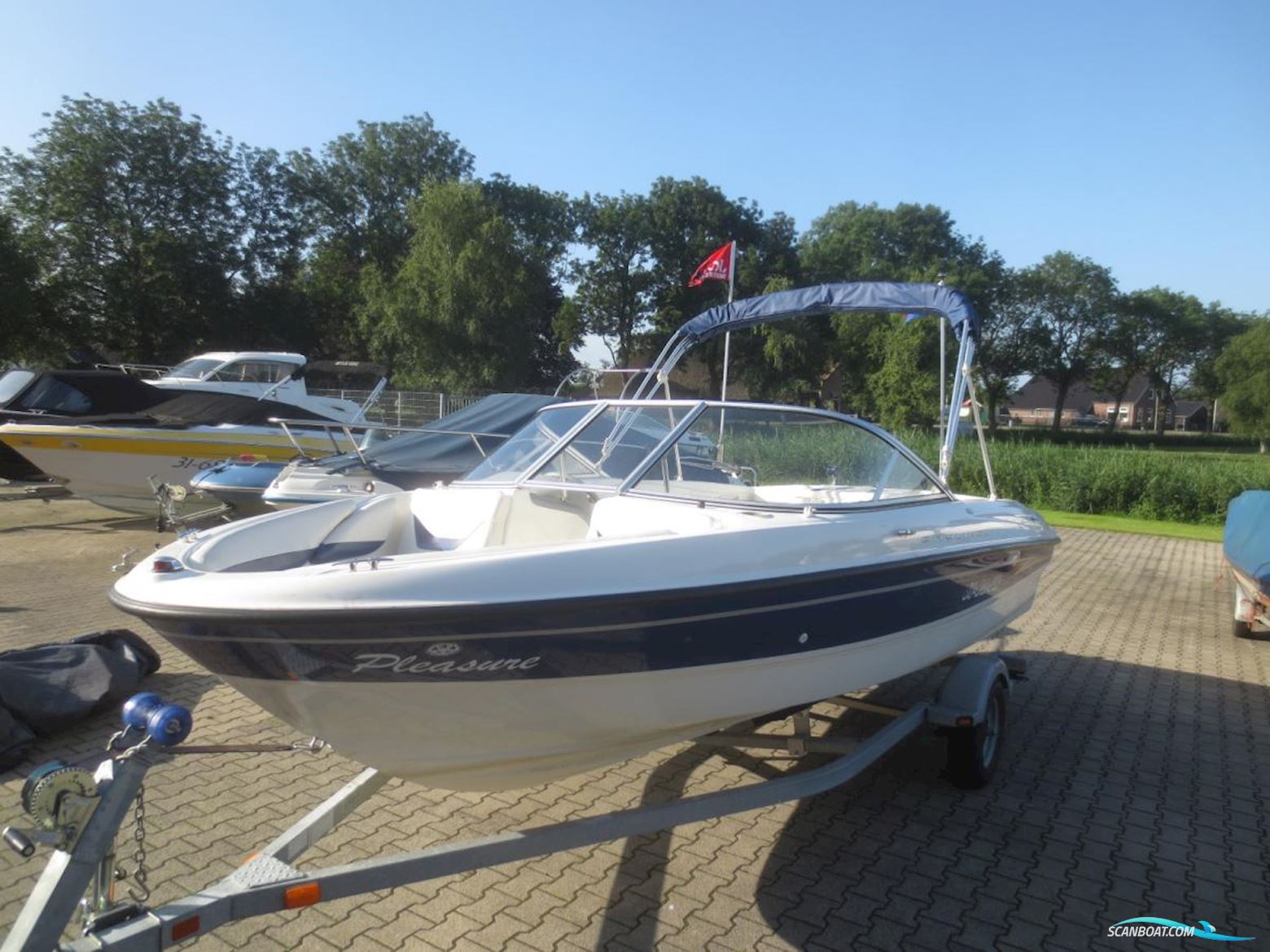 Bayliner  185 Capri Bowrider