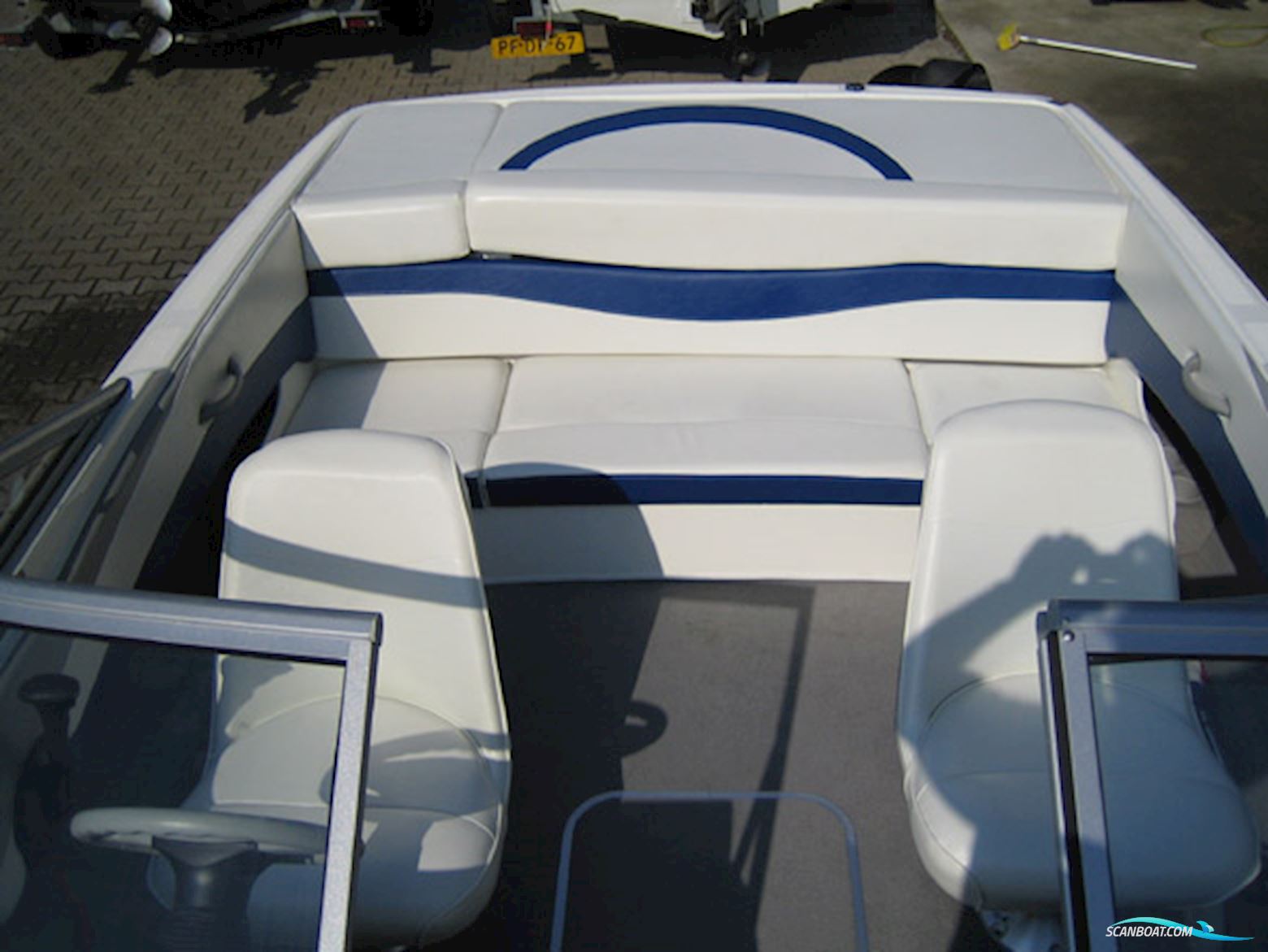 Bayliner 195 Bowrider Sport uitvoering