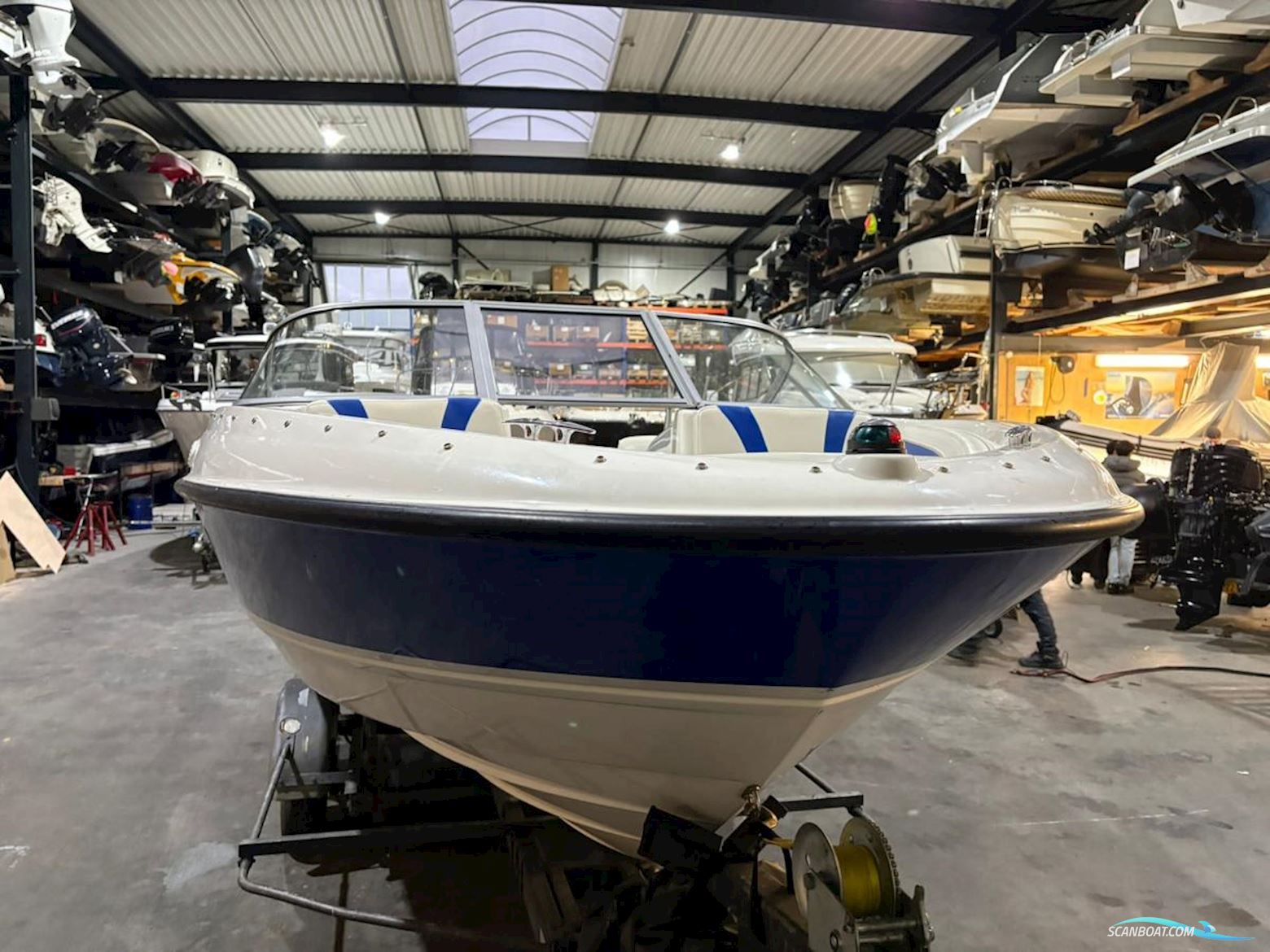 Bayliner 195 Bowrider Sport Uitvoering