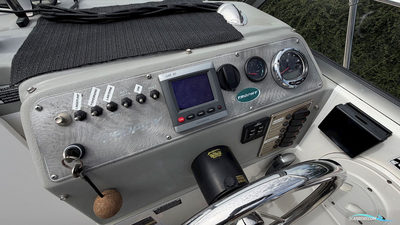 Bayliner 2052 Trophy