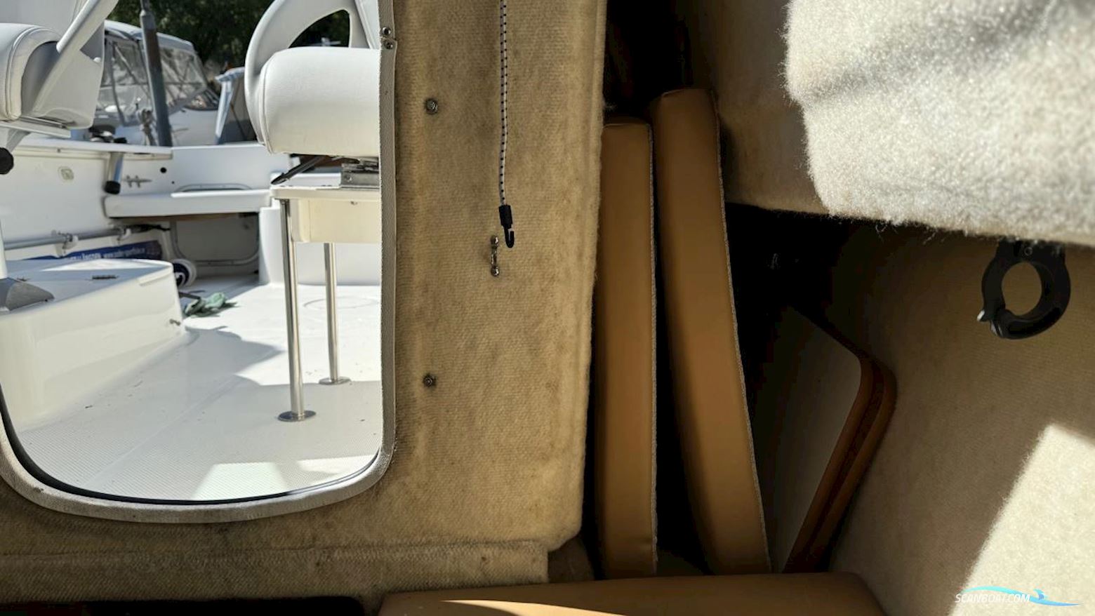 Bayliner 2102 Trophy