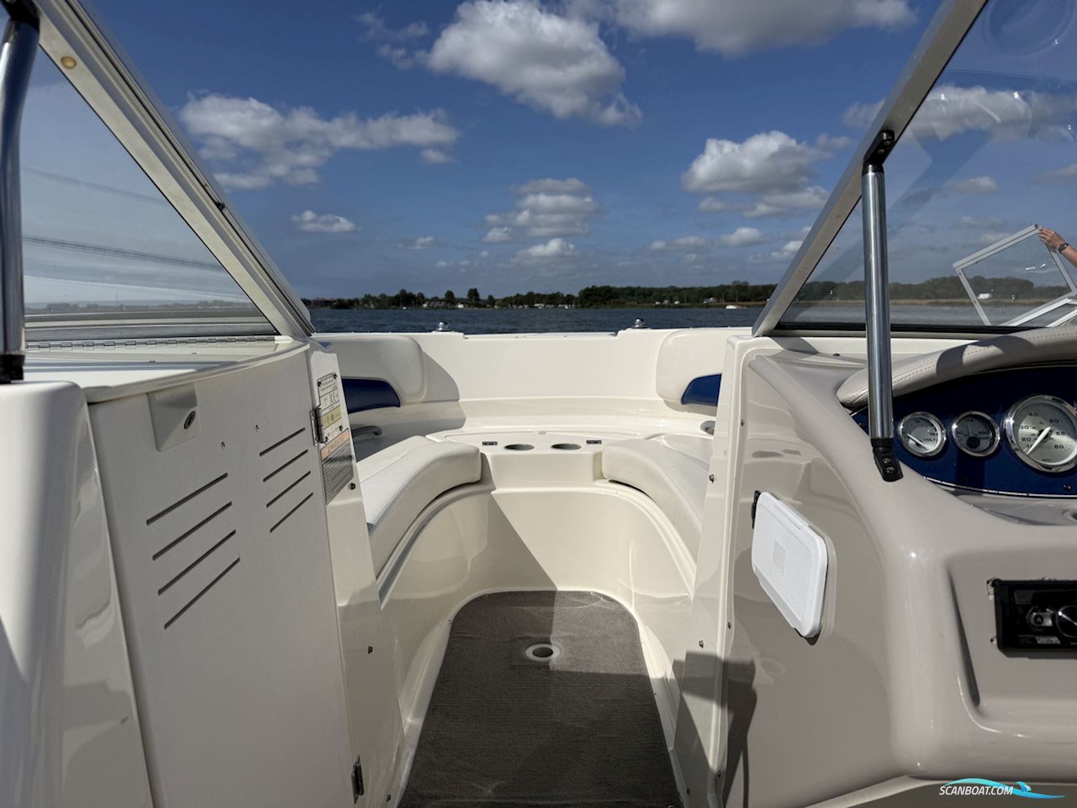 Bayliner 219 SD