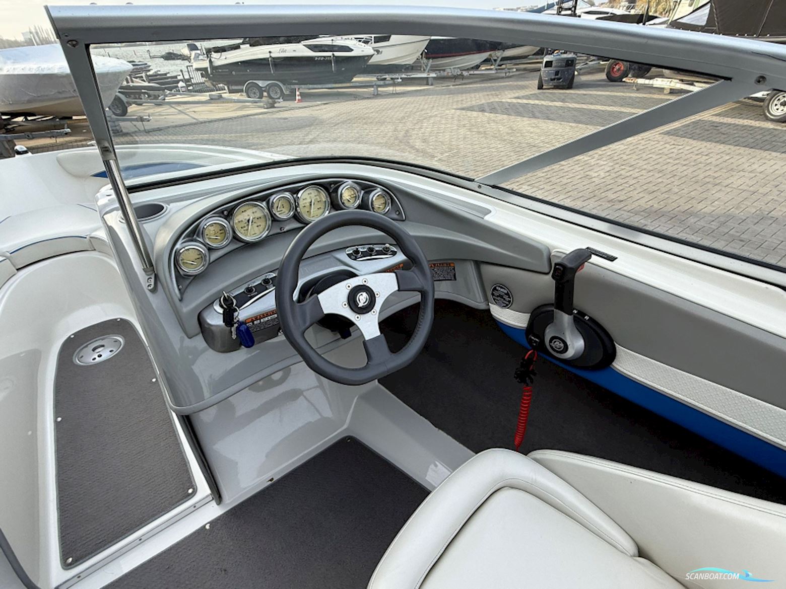 Bayliner 225 Bowrider