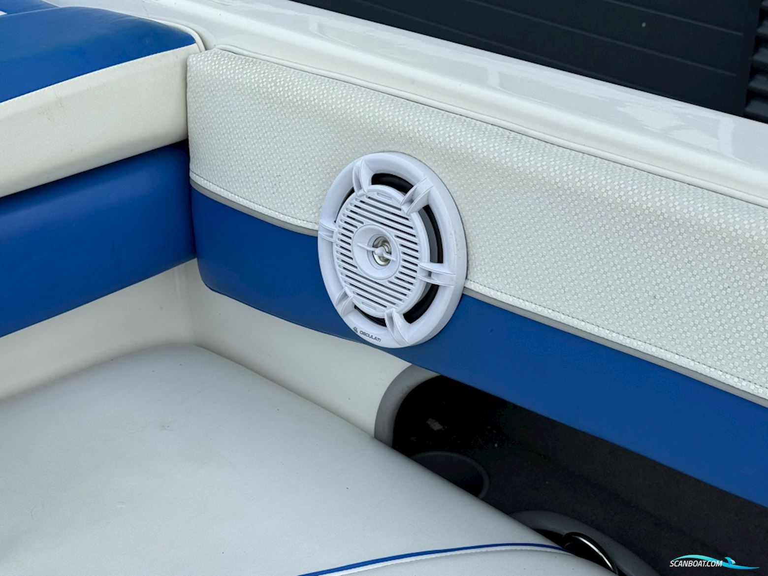 Bayliner 225 Bowrider