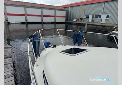 Bayliner 2355 Ciera Motorbåt 1996, med Mercruiser motor, Holland