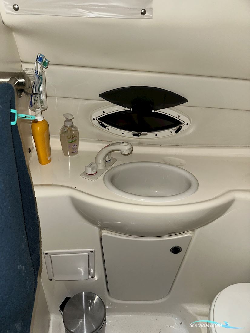 Bayliner 245 Ciera. Projekt båd. 