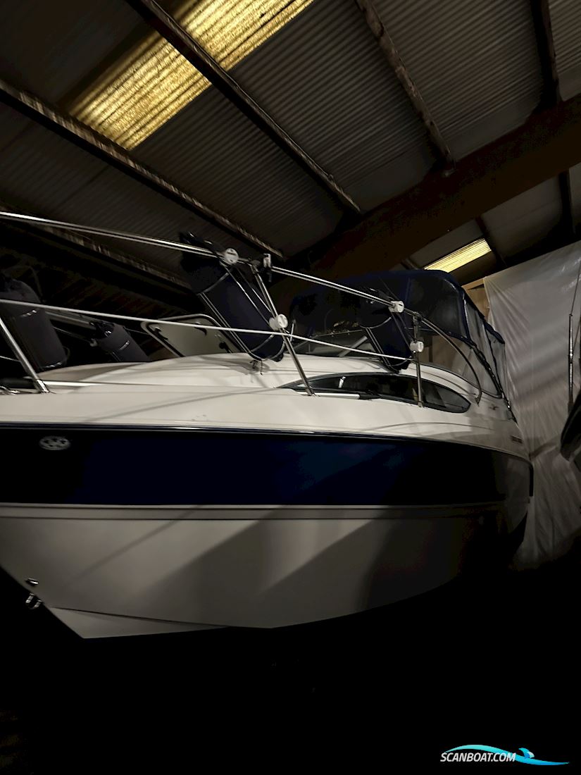 Bayliner 245 Ciera. Projekt Båd.