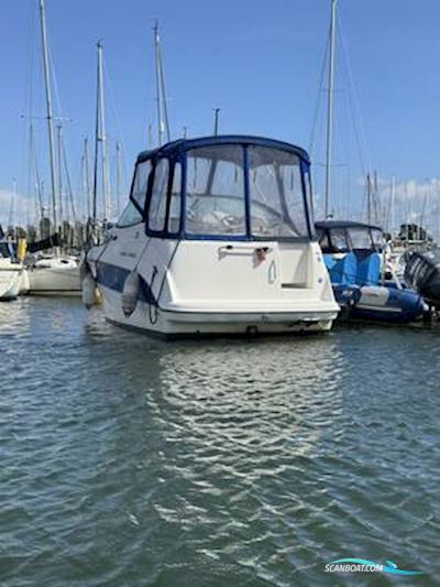 Bayliner 245 Motorbåt 2006, med Mercruiser motor, England