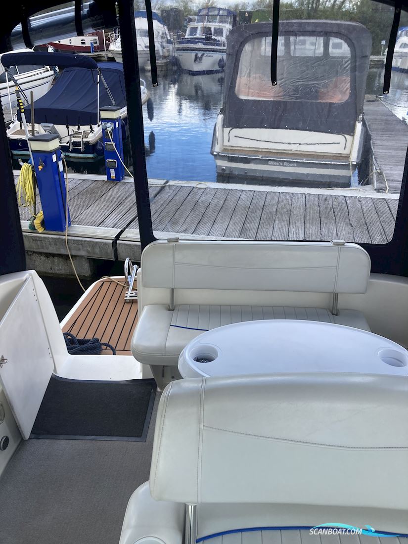 Bayliner 245