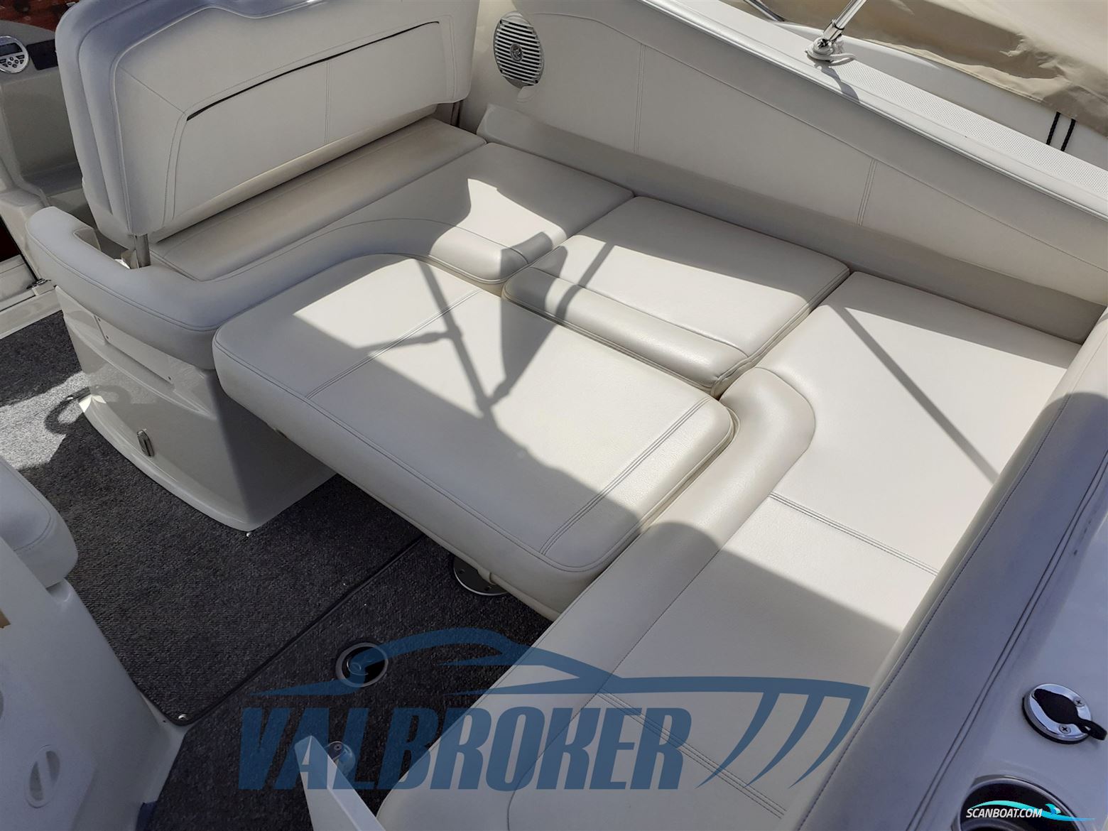 Bayliner 245