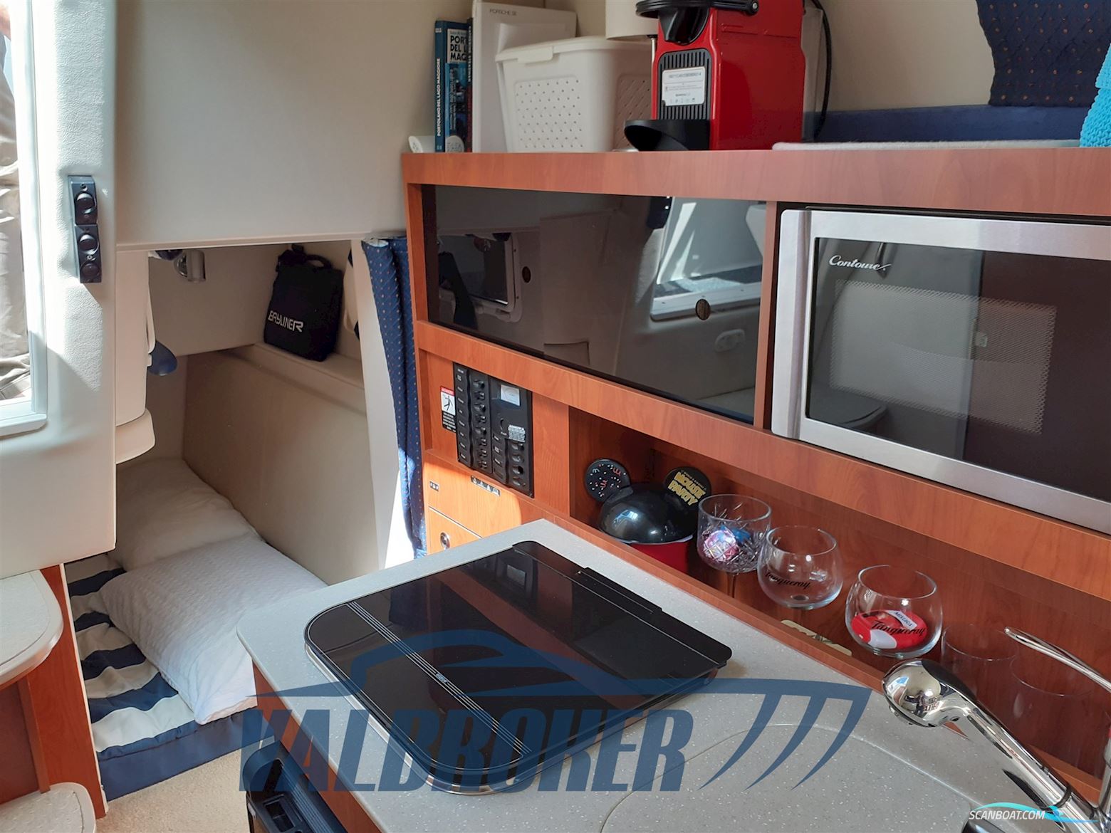 Bayliner 245