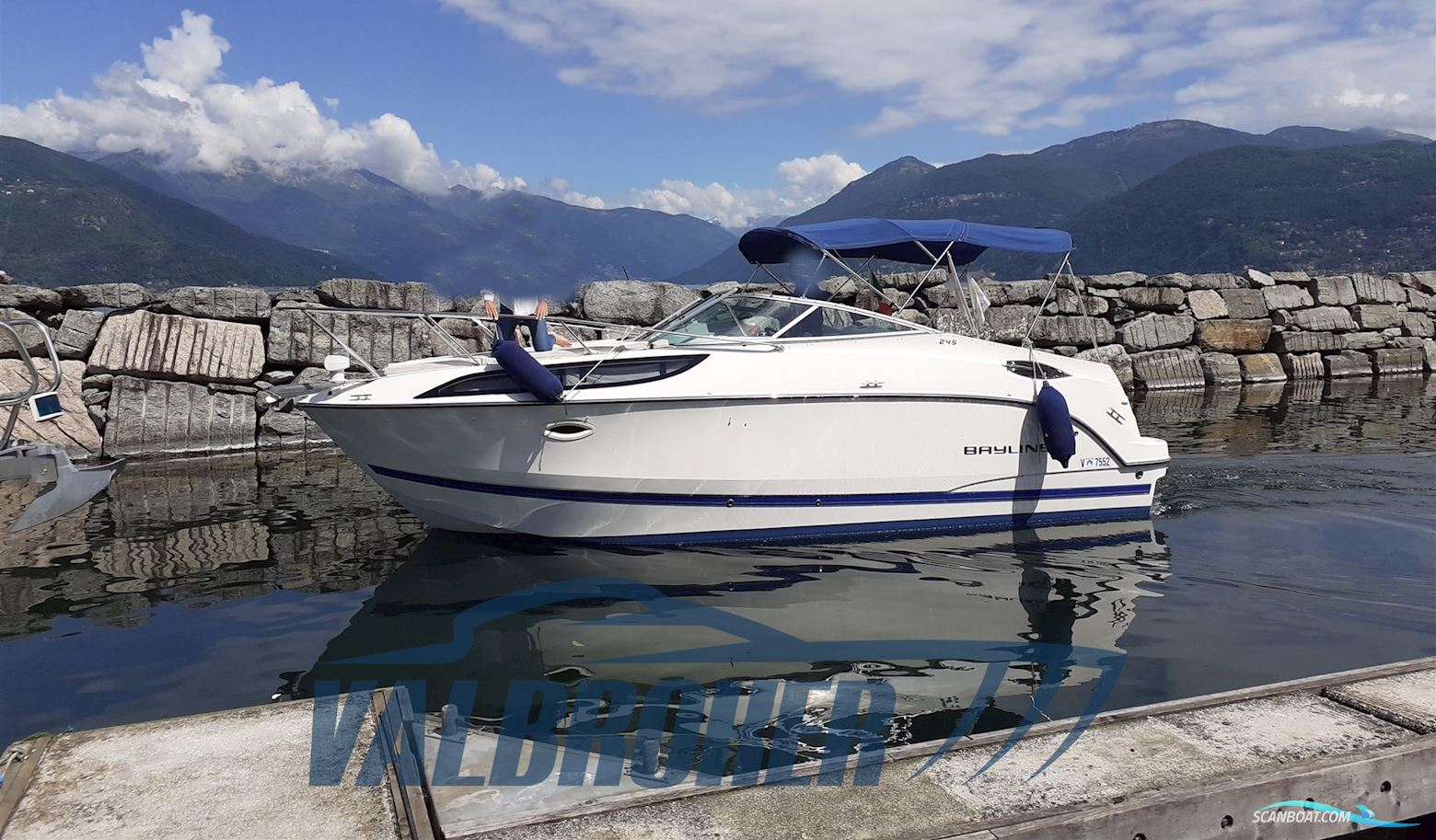 Bayliner 245