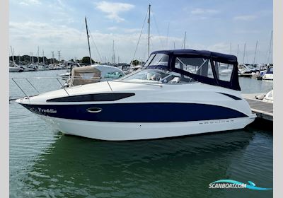 Bayliner 265 Motorbåt 2005, med Mercruiser motor, England