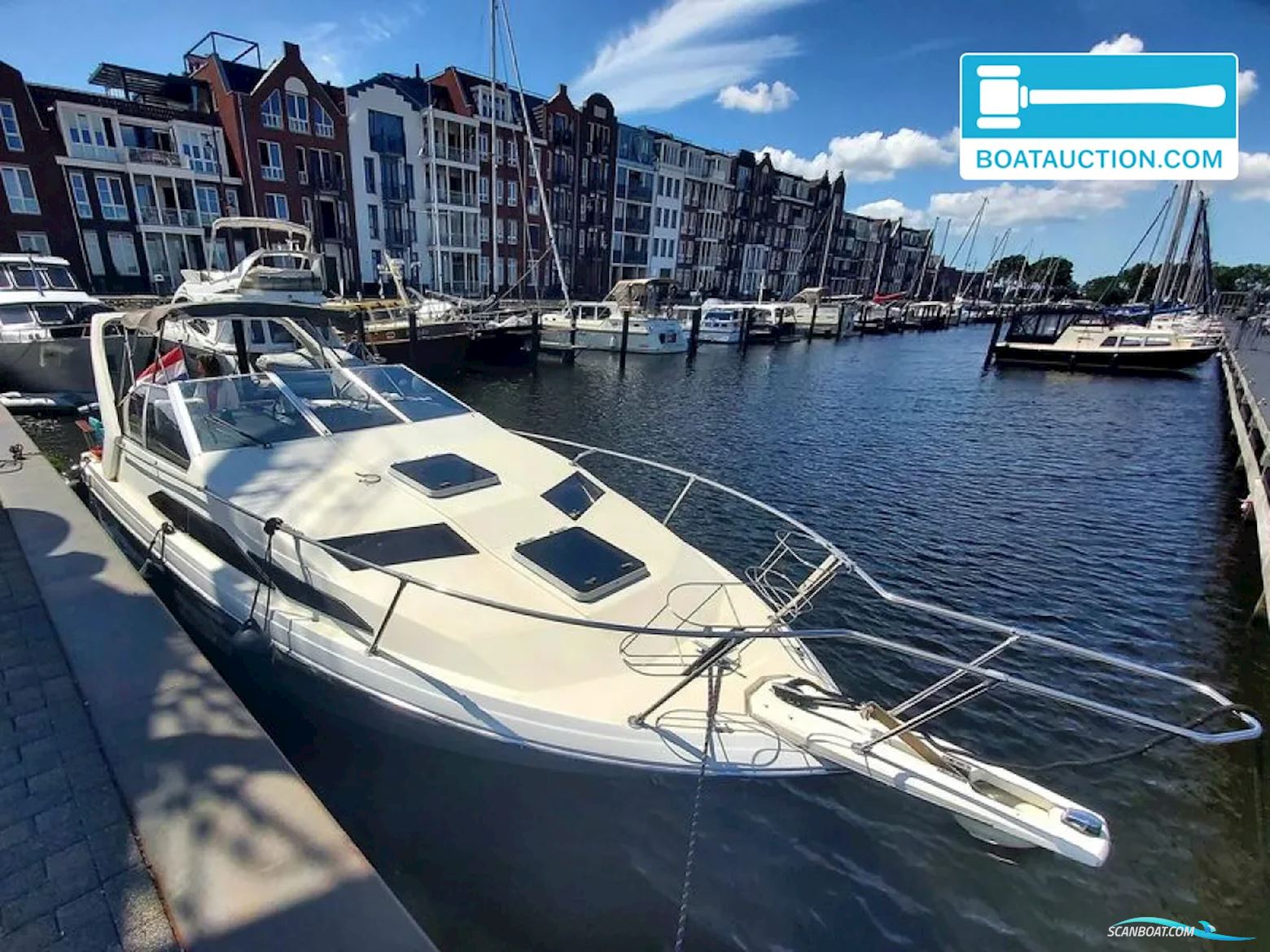 Bayliner 2655 wide body