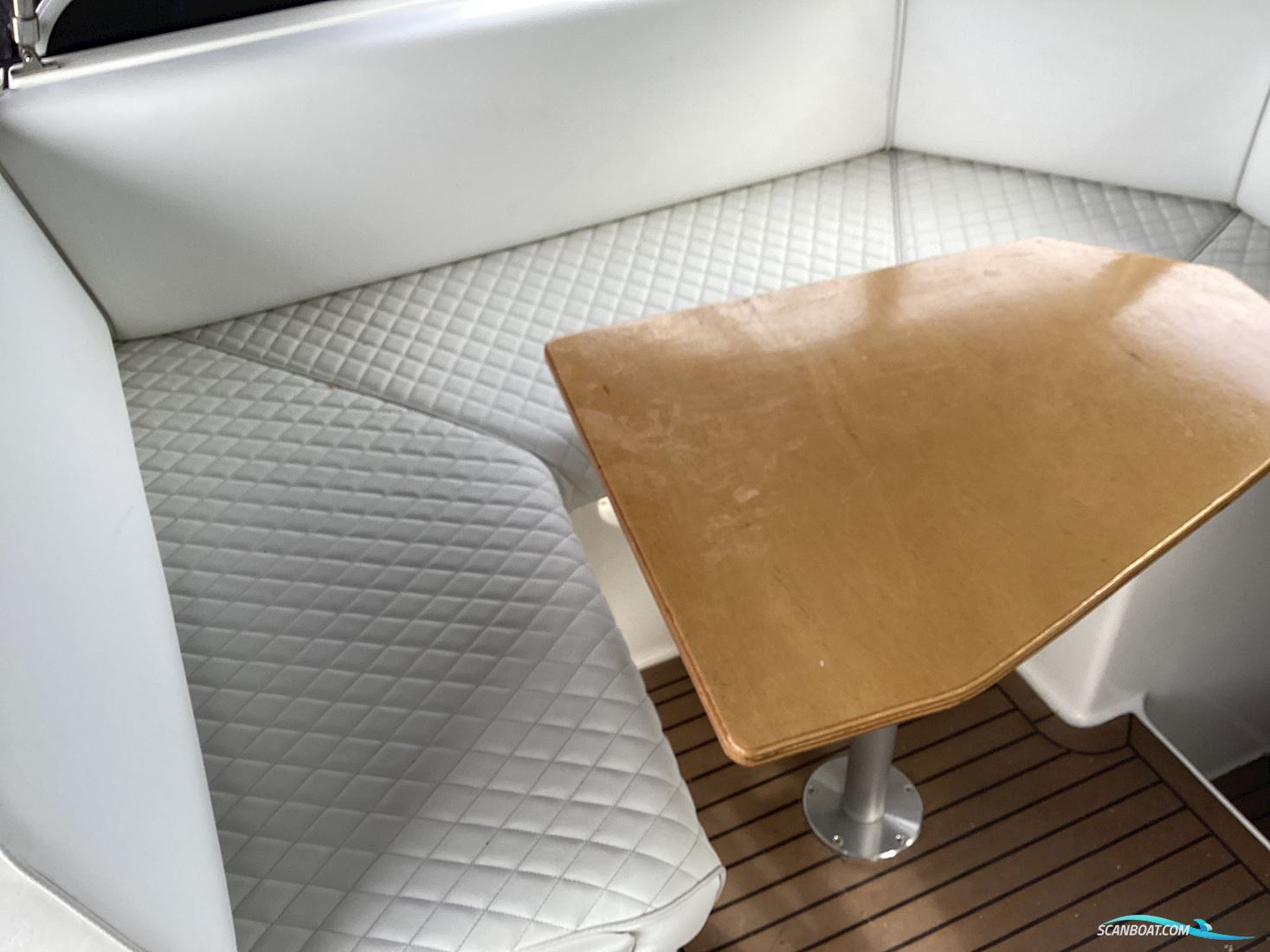 Bayliner 2655 wide body