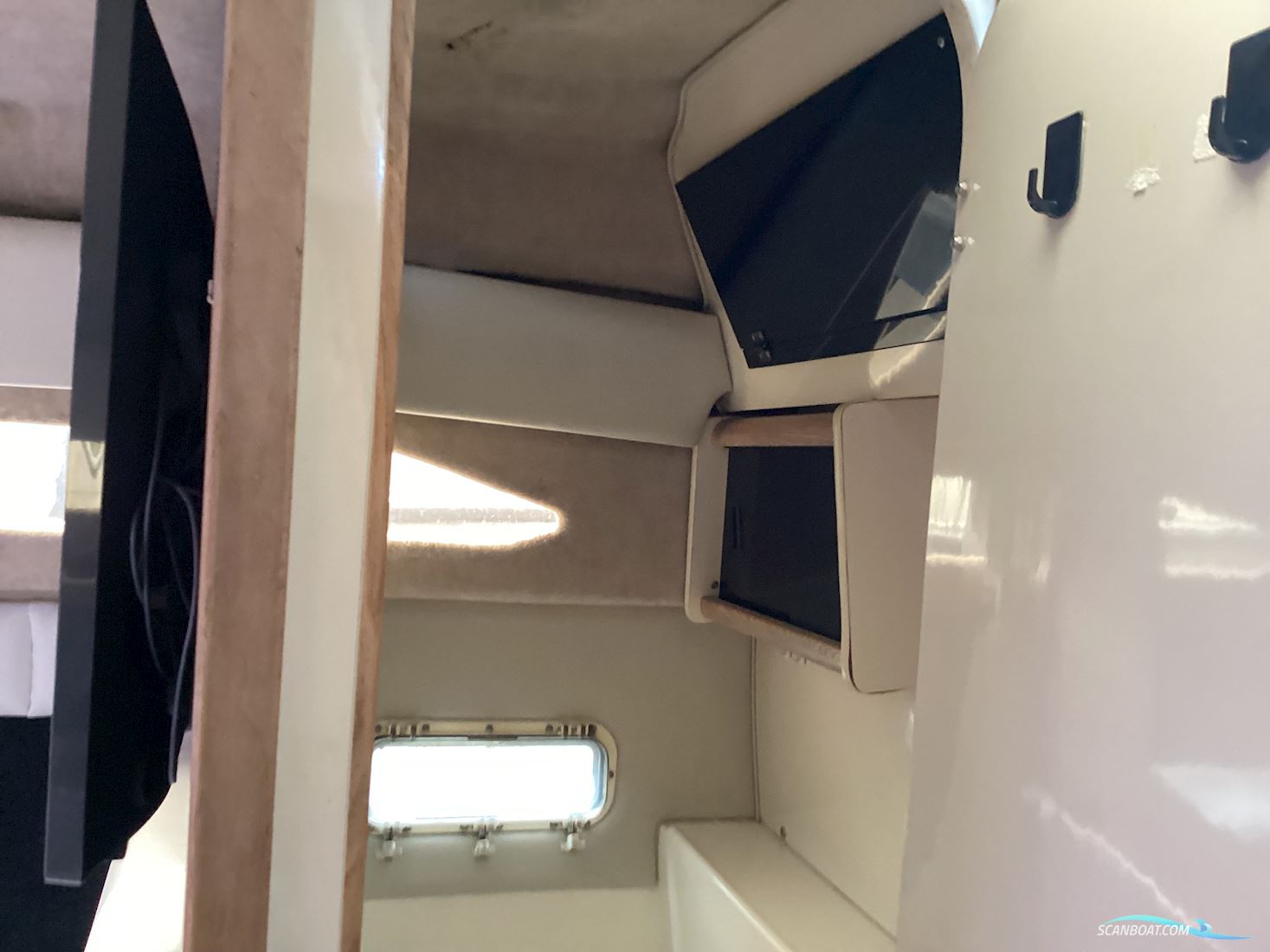 Bayliner 2655 wide body