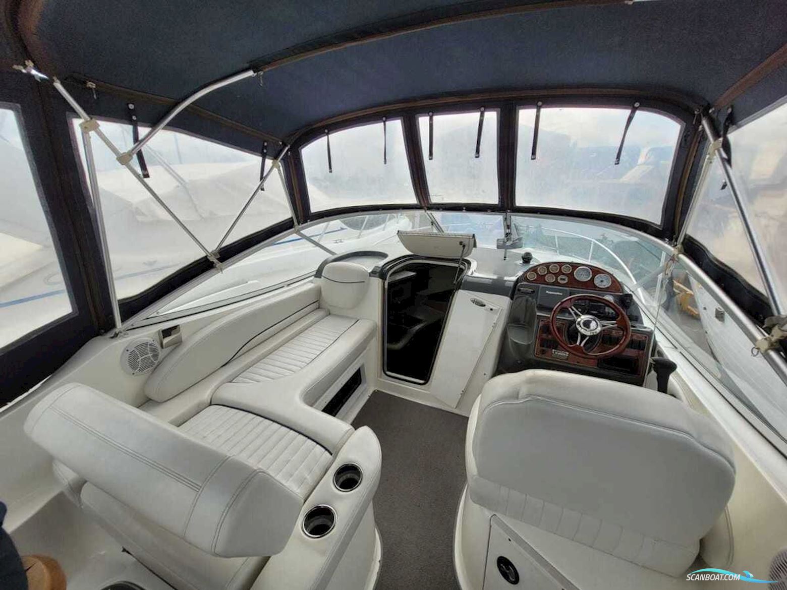 Bayliner 275