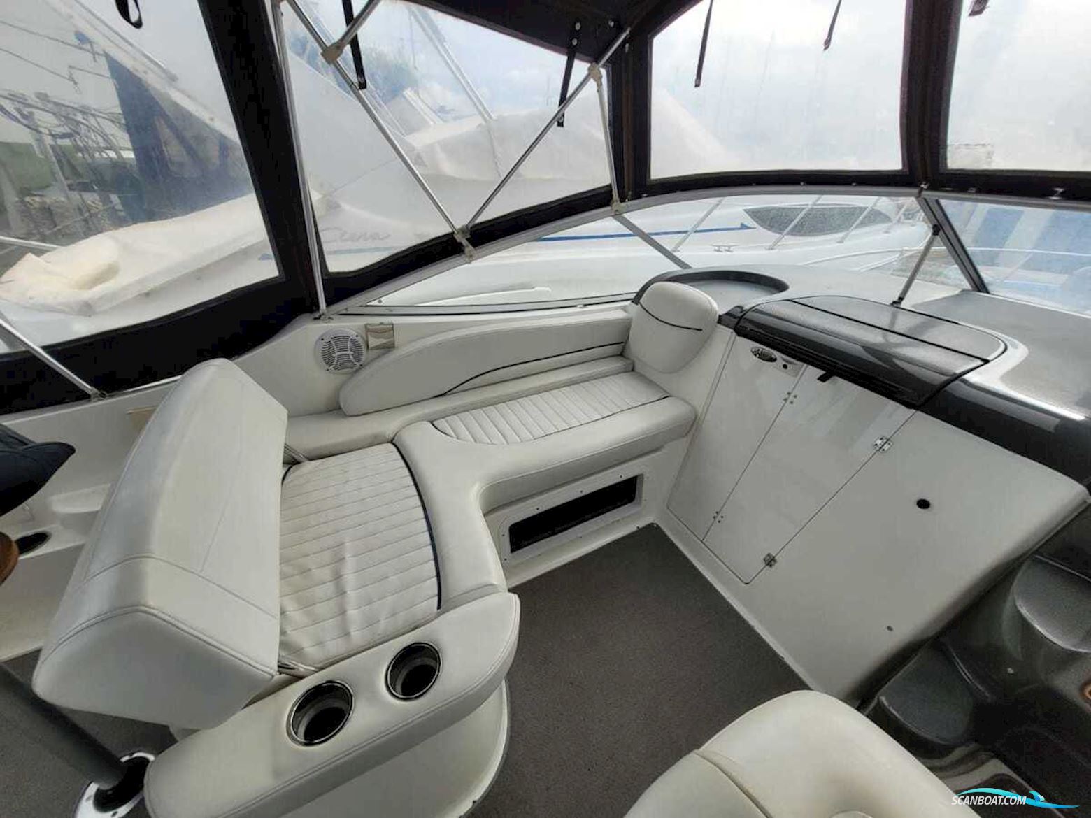 Bayliner 275