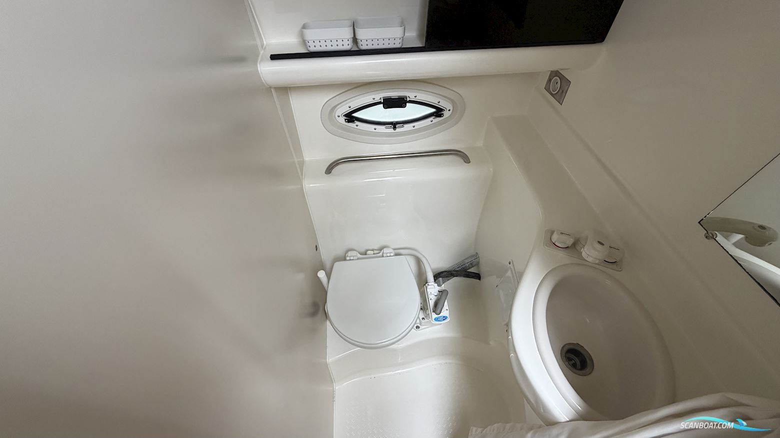 Bayliner 285