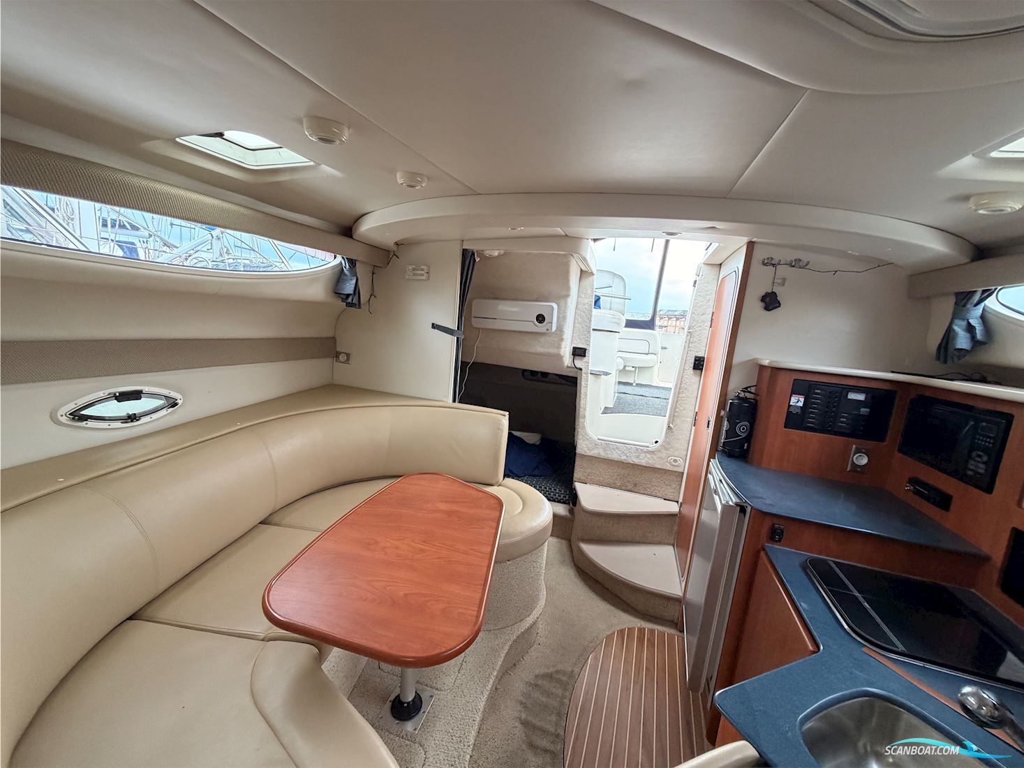 Bayliner 305 