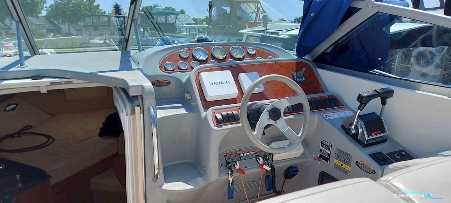 Bayliner 305