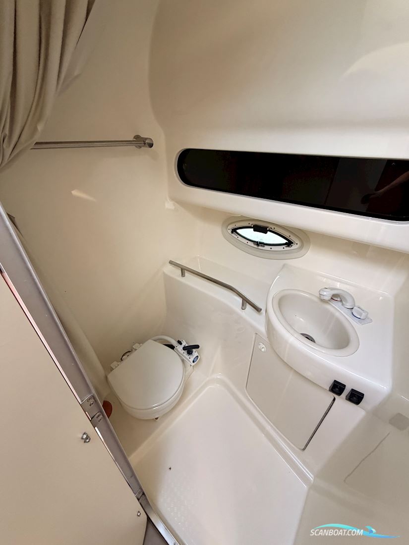 Bayliner 305