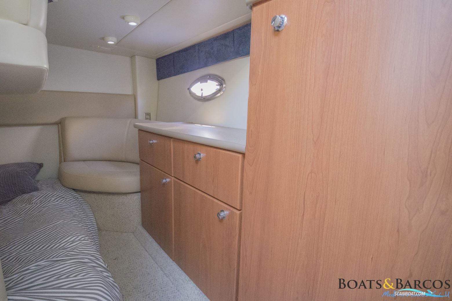 Bayliner 325