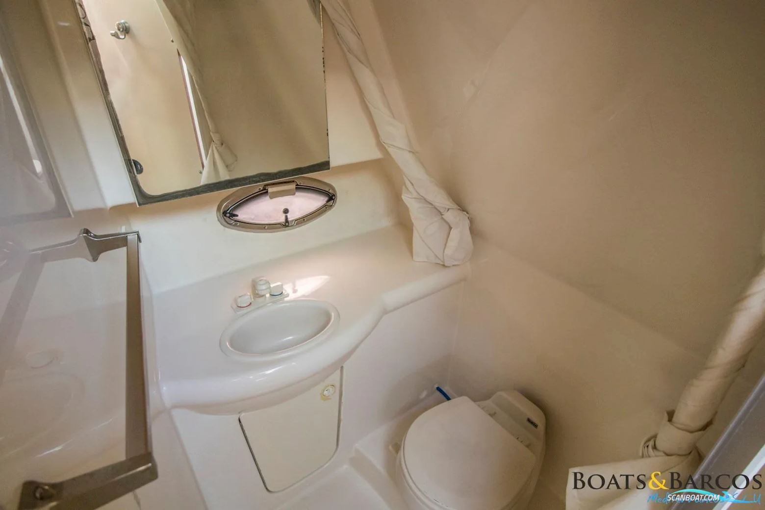 Bayliner 325