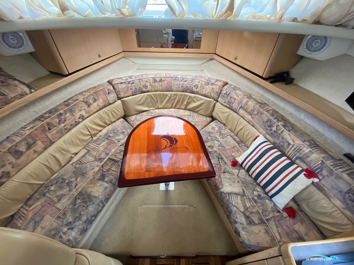 Bayliner 3255 Avanti