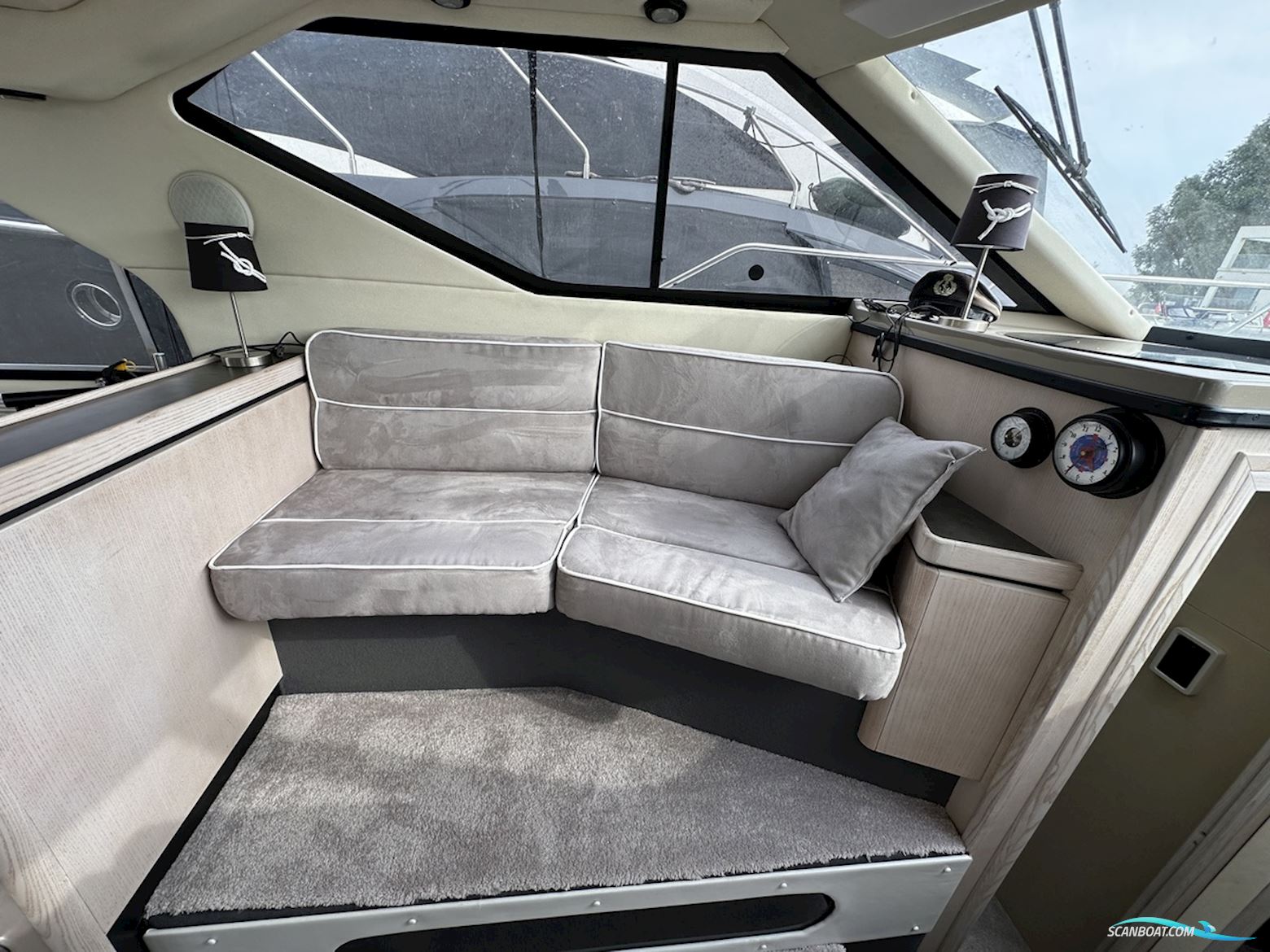 Bayliner 3258