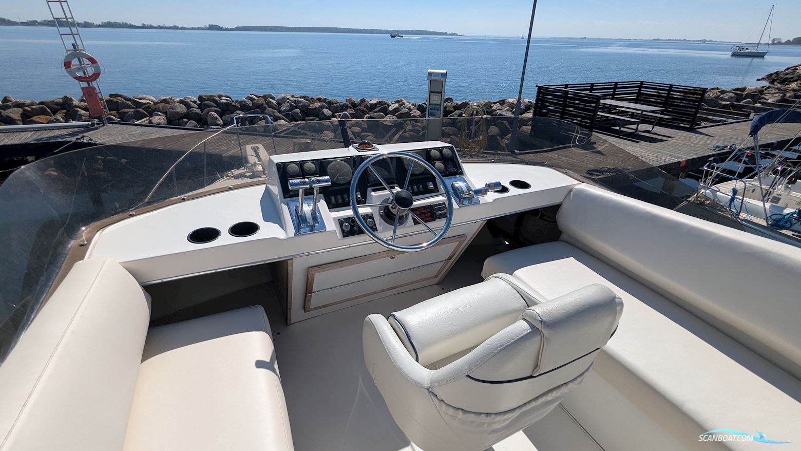 Bayliner 3288 Flybrigde