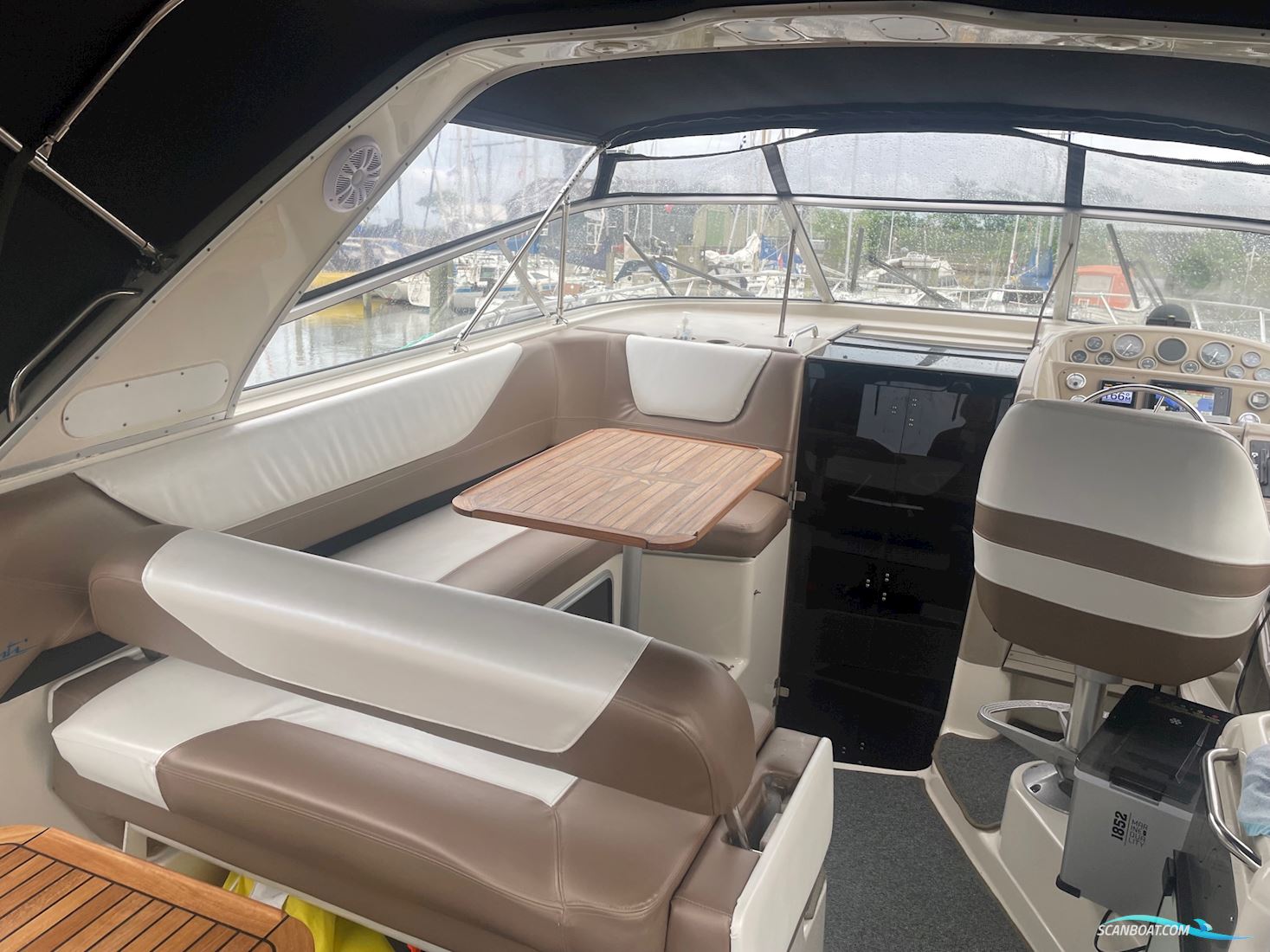 Bayliner 3485 Avanti Express