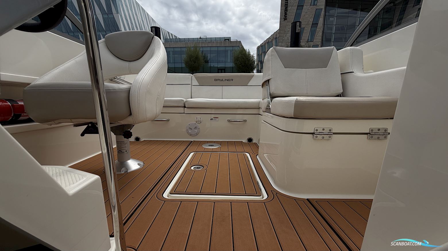 Bayliner 642 Cuddy
