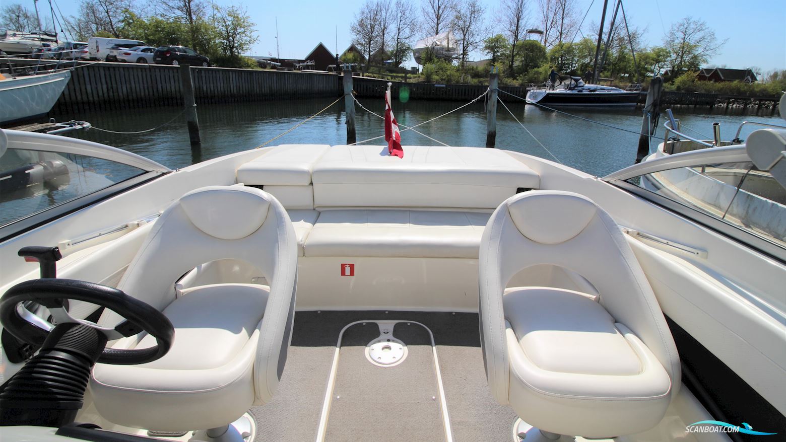 Bayliner 652 Daycruiser