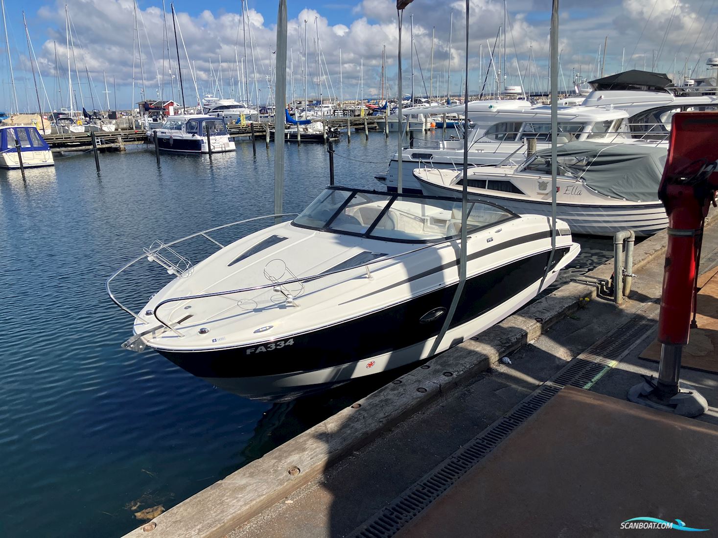 Bayliner 742 R Cuddy 