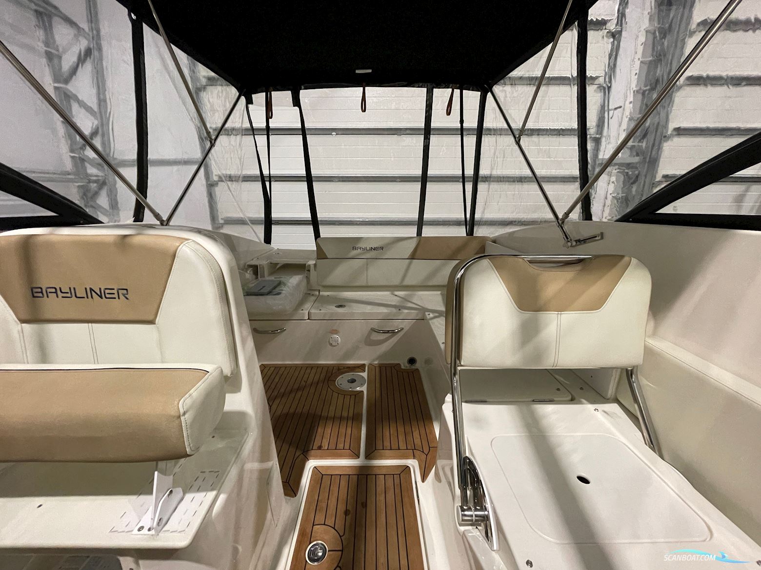 Bayliner 742 R Cuddy