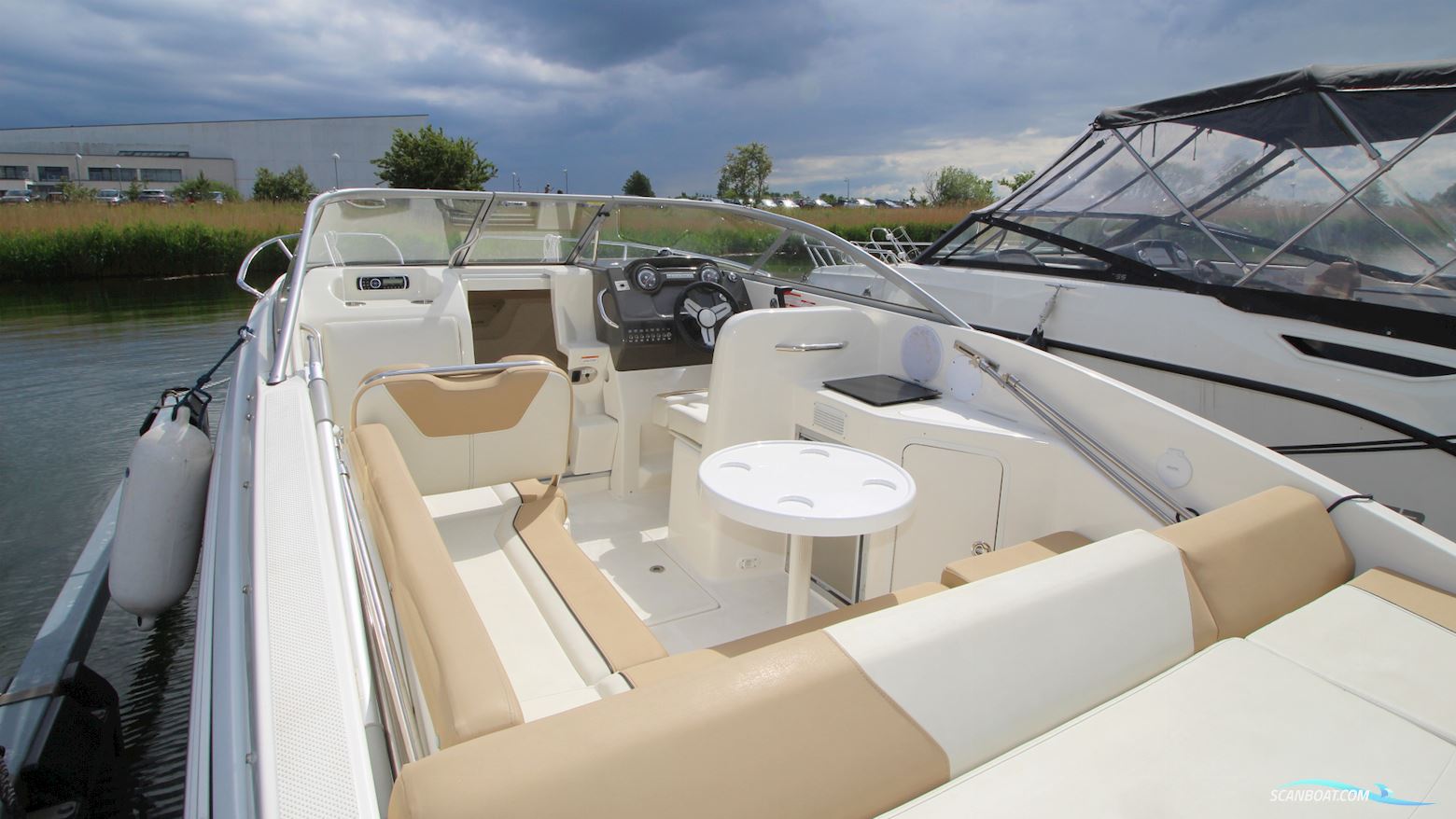 Bayliner 742R Cuddy