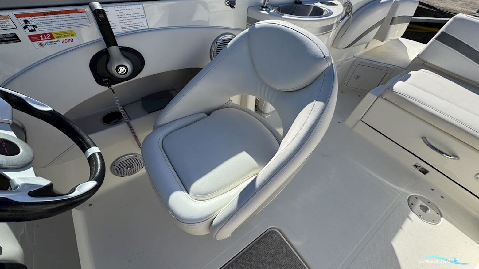Bayliner 802