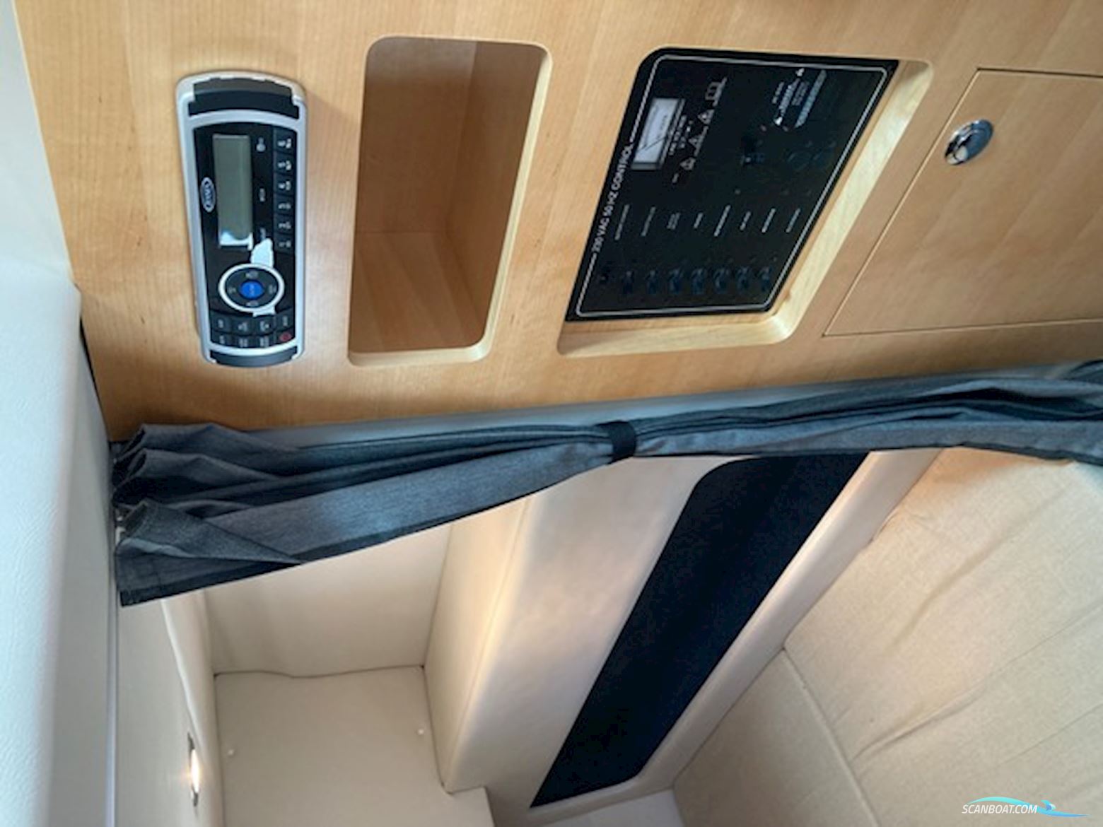 Bayliner 842 (nedsat 200.000,- )