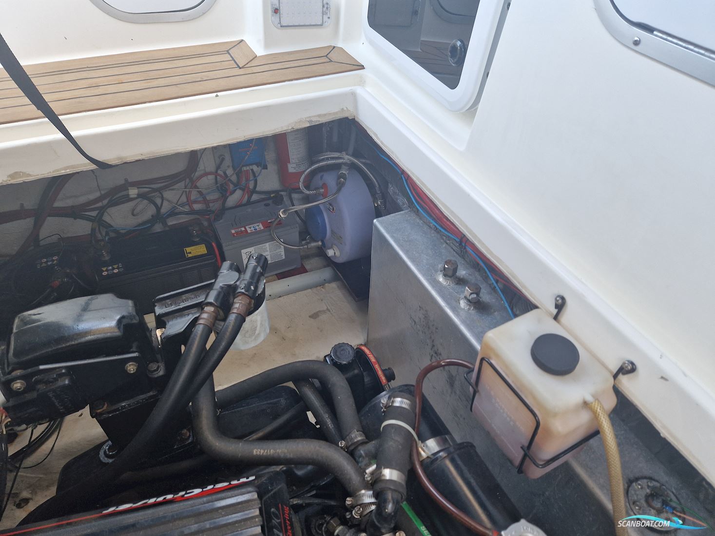 Bayliner Avanti 3055