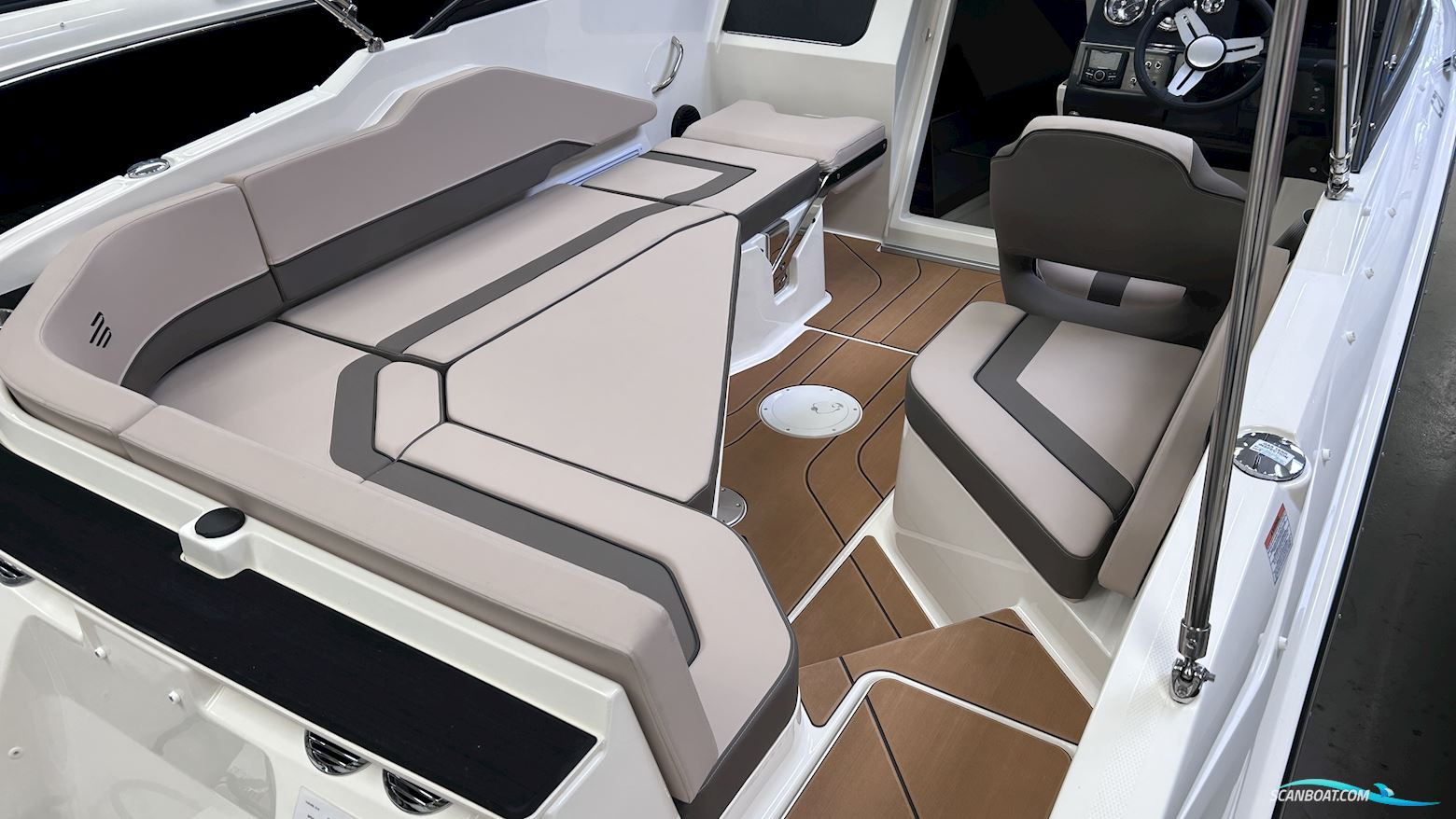 Bayliner C21 