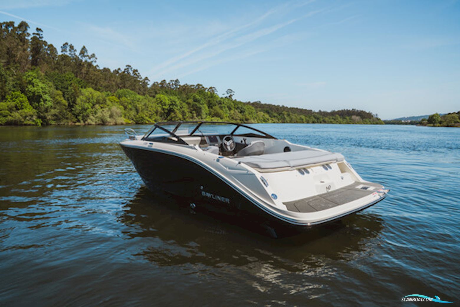 Bayliner C21 Cuddy med Mercruiser sterndrive