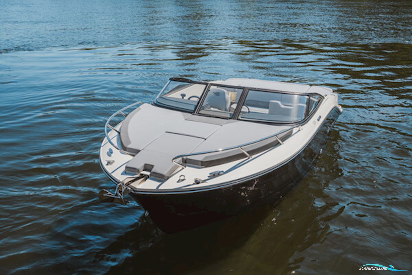 Bayliner C21 Cuddy med Mercruiser sterndrive
