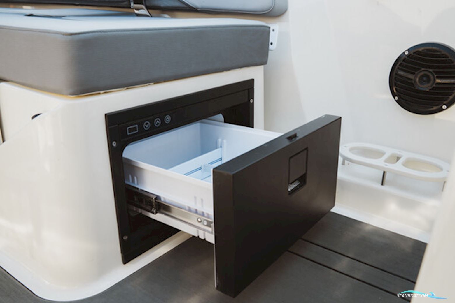 Bayliner C21 Cuddy med Mercruiser sterndrive