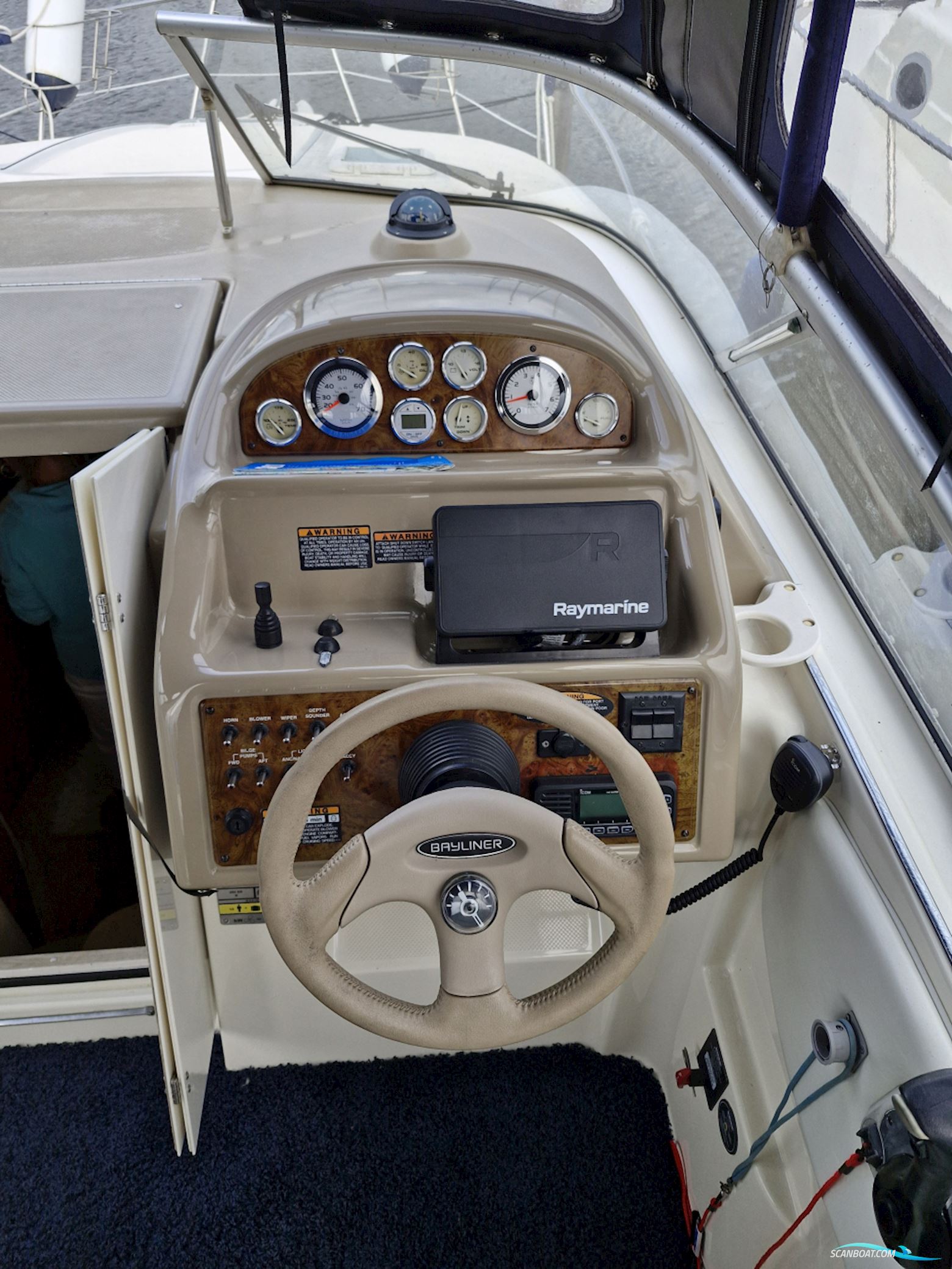 Bayliner Ciera 285