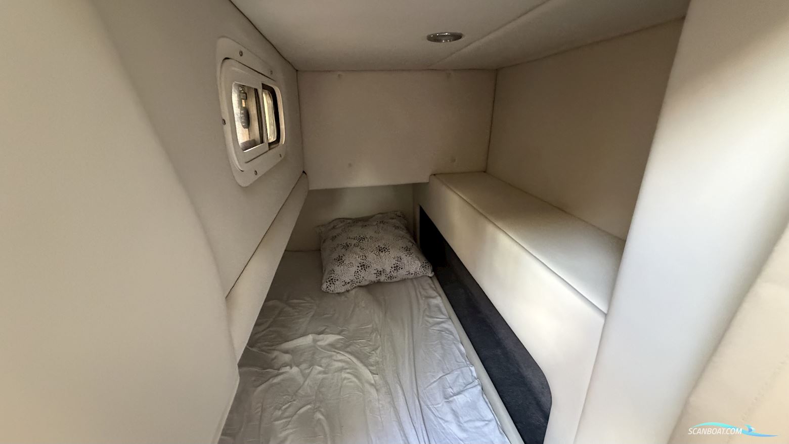 Bayliner Ciera 8