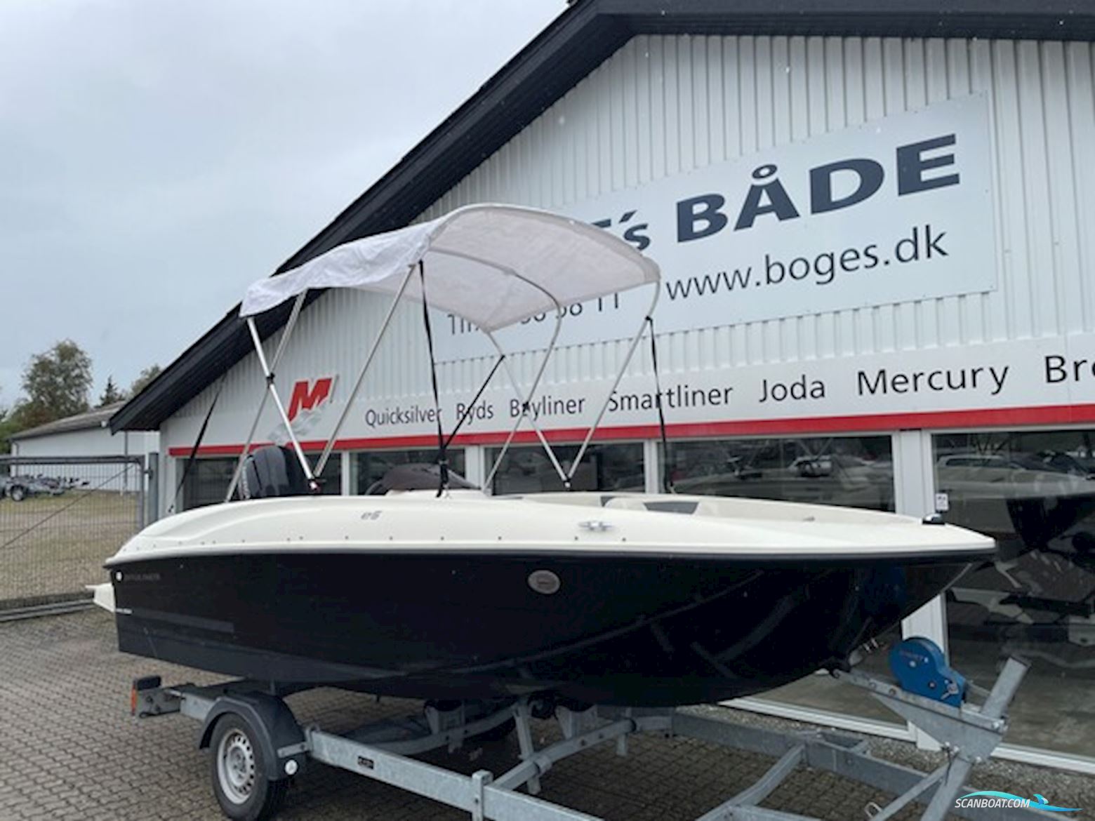Bayliner E5 Element Med Mercury F80 Elpt Efi og Variant Ocean 1350 kg Trailer