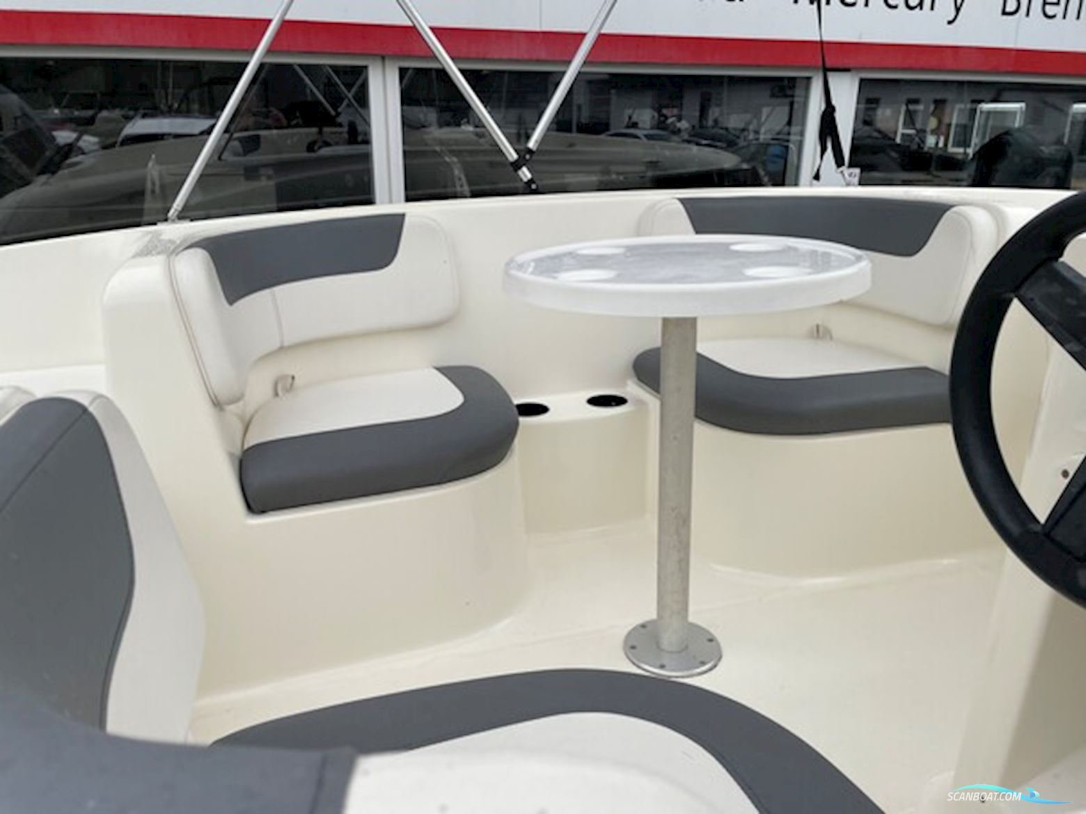 Bayliner E5 Element Med Mercury F80 Elpt Efi og Variant Ocean 1350 kg Trailer