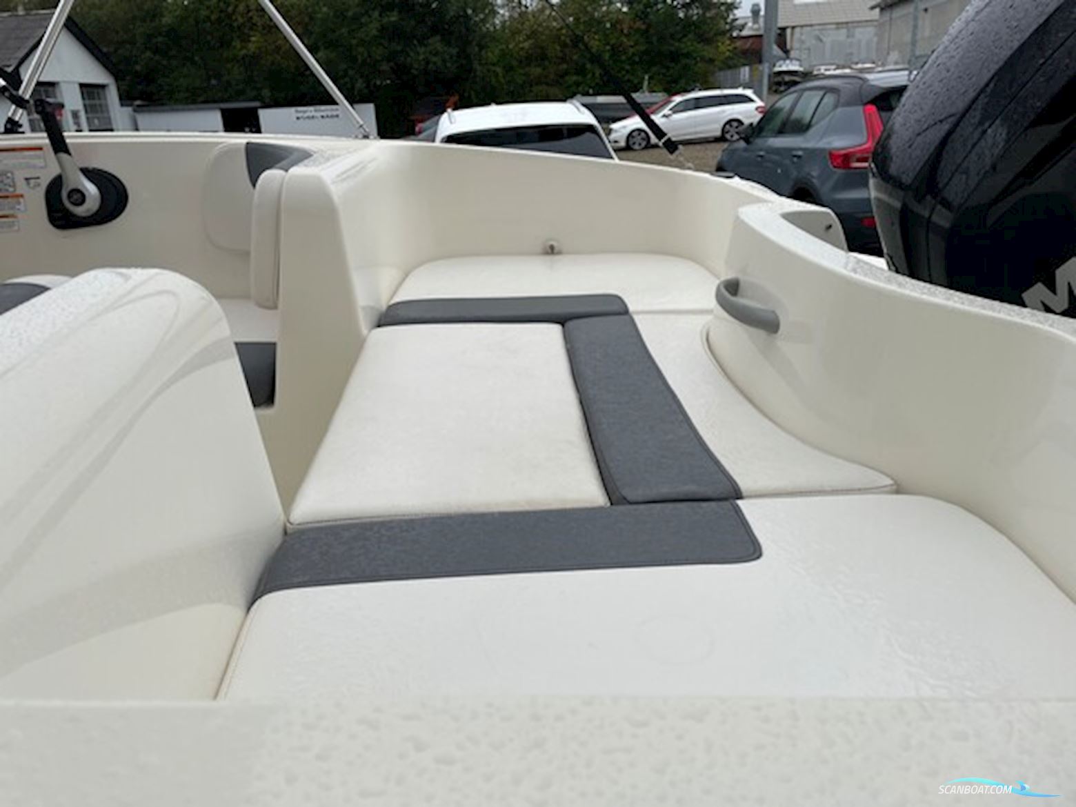 Bayliner E5 Element Med Mercury F80 Elpt Efi og Variant Ocean 1350 kg Trailer